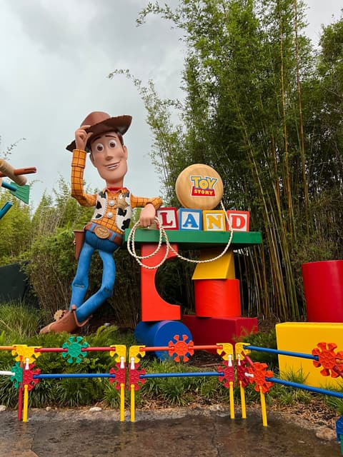 A giant Woody statue at the entrance to Toy Story Land in Disney’s Hollywood Studios